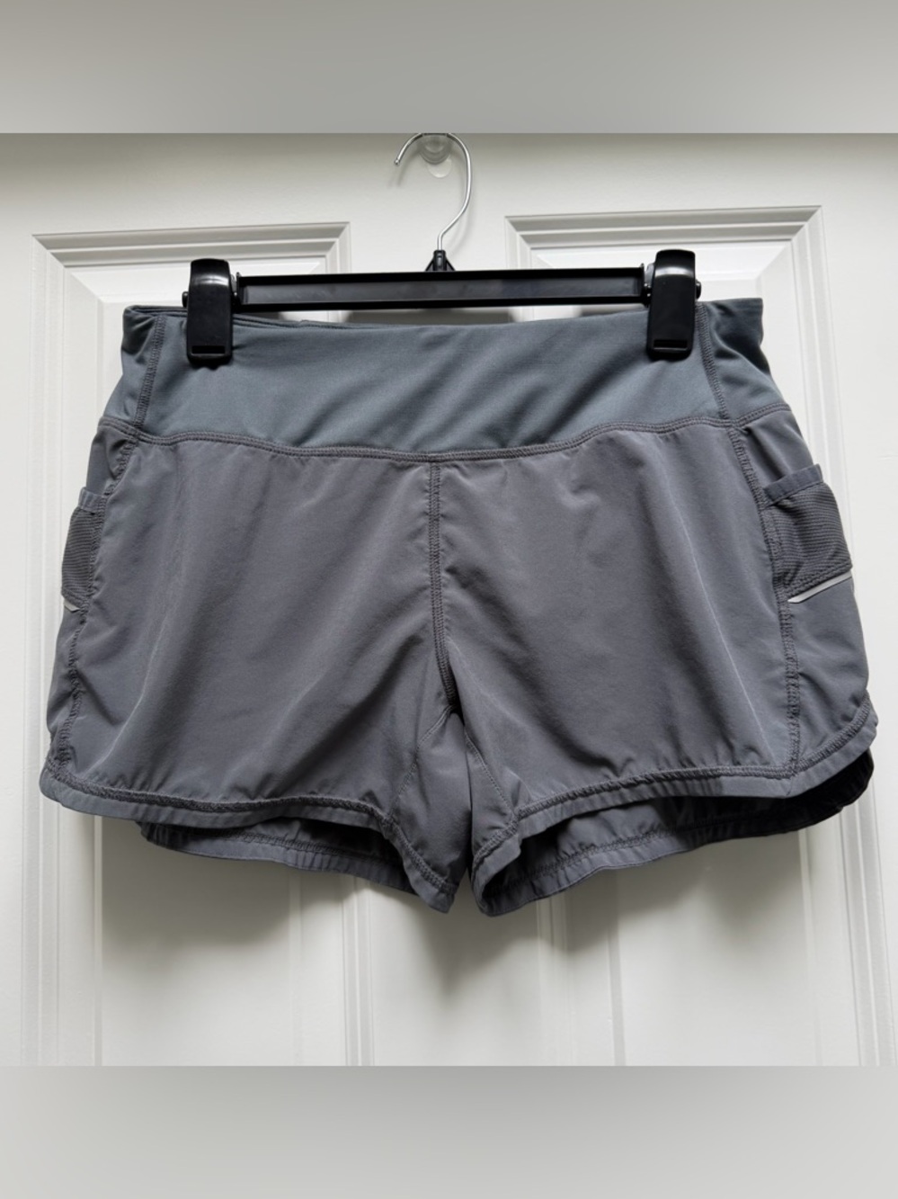 ATHLETA READY SET SHORTS LINED RUNNING YOGA GYM ATHLETIC ACTIVEWEAR GREY SMALL